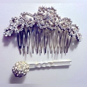 2: Rhinestone 4” Hair Comb flowers Leaves & Round rhinestone 3” hair pin Silver